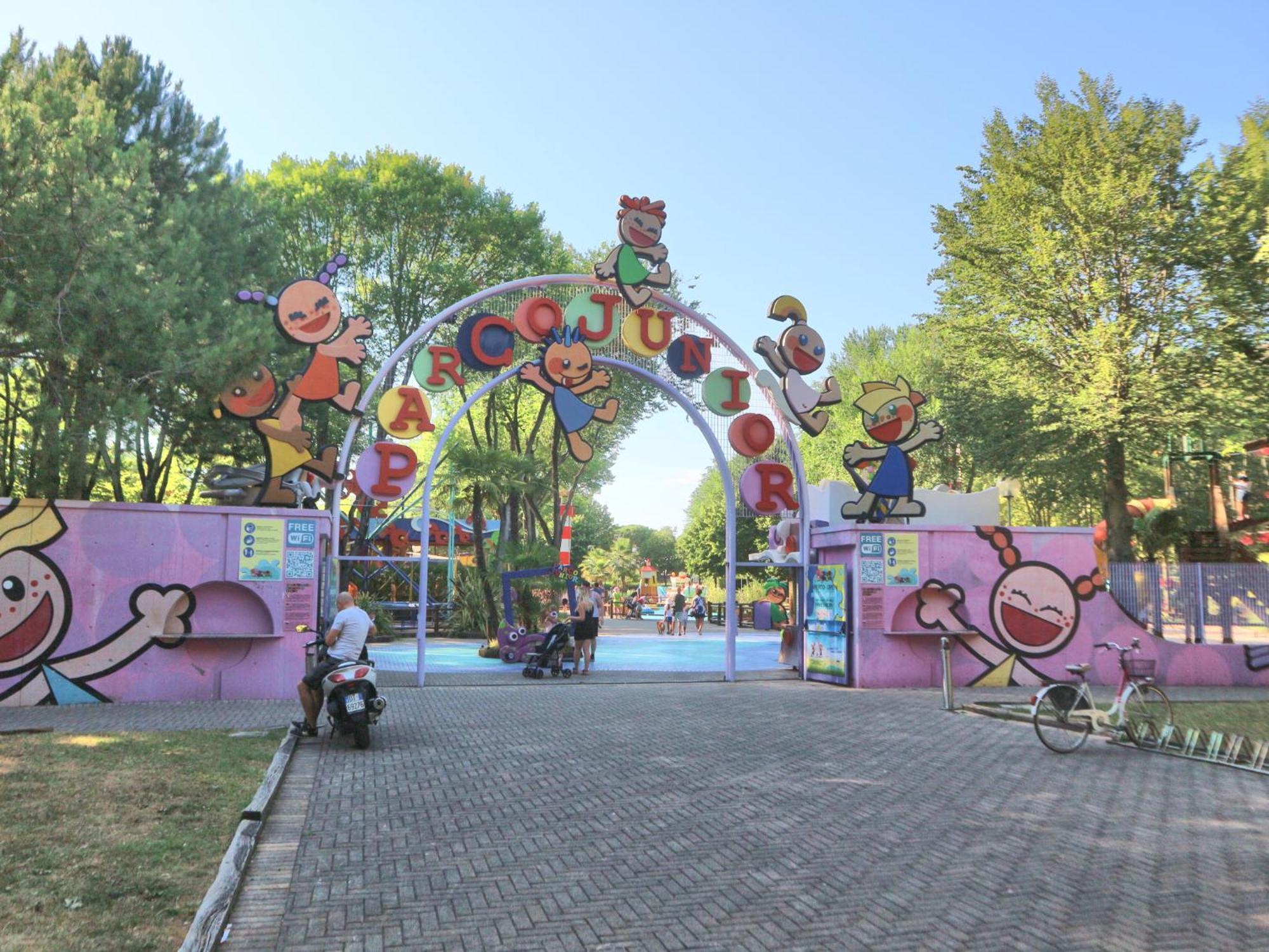 Levante Lignano Sabbiadoro Extérieur photo
